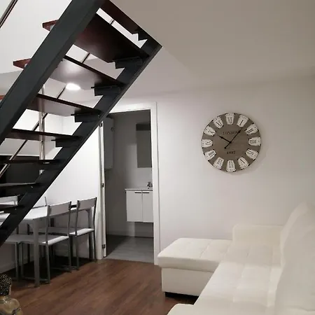 Homeforguest Bioma Modern & Minimalist Apartment